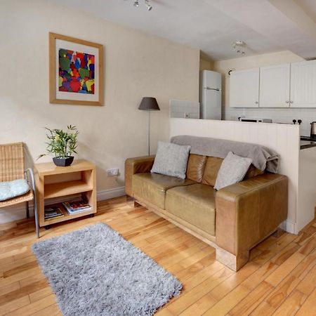 The Shop By Treetop Property Cirencester Extérieur photo