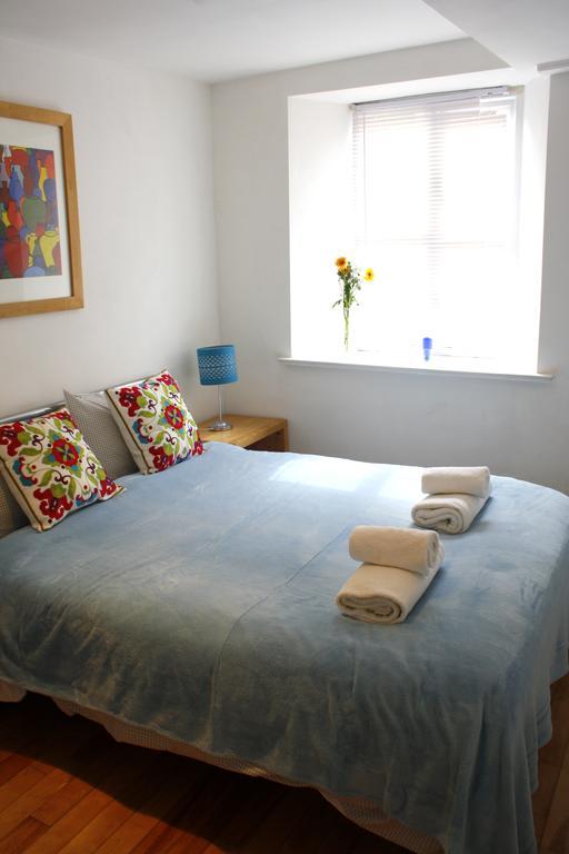 The Shop By Treetop Property Cirencester Chambre photo